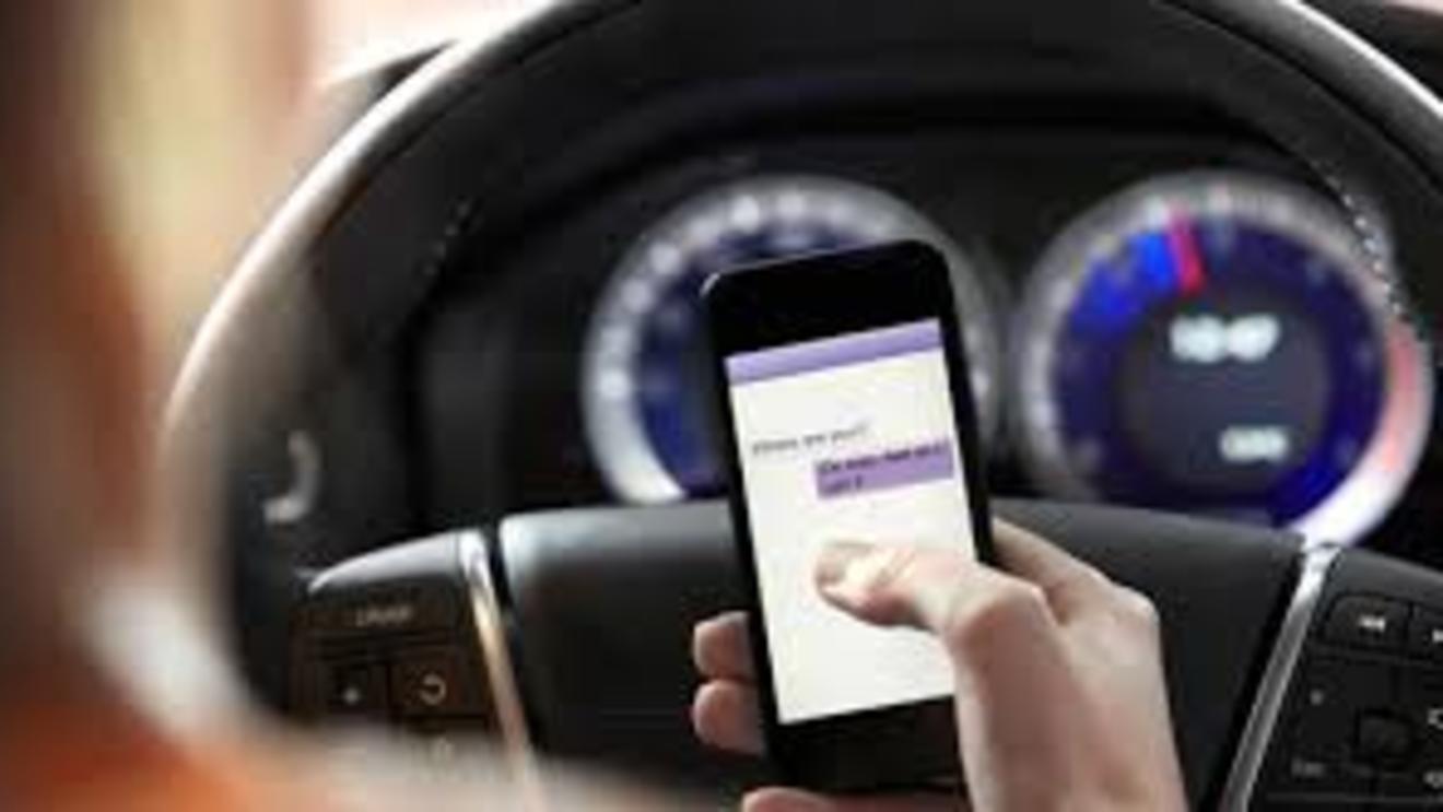 Stop Distracted Driving: The Mandatory Texas ITD Program for New Drivers
